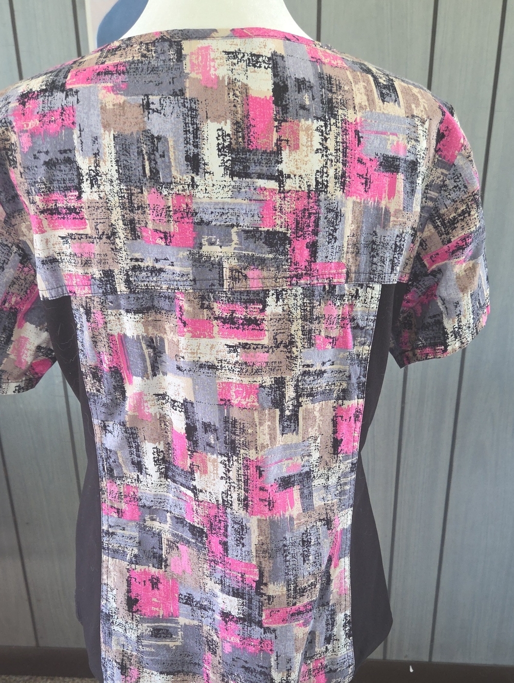 Cherokee Scrub Top - Picture 5 of 5